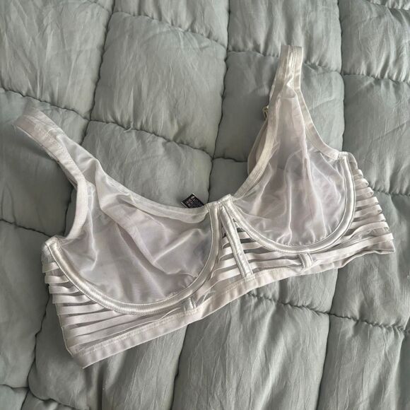 Victoria Secret Mesh White Bra 34D - Picture 1 of 4